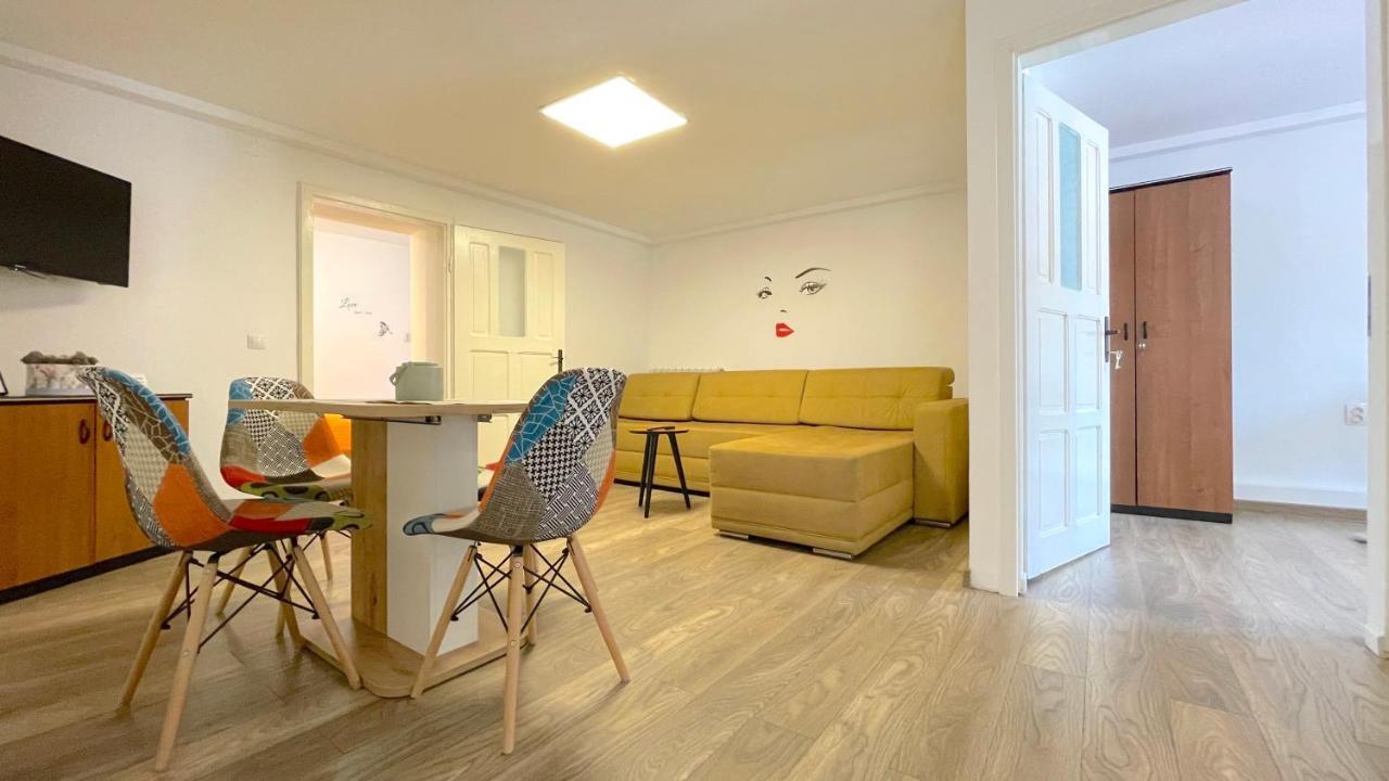 Well Prettyplaces 001 Apartment *